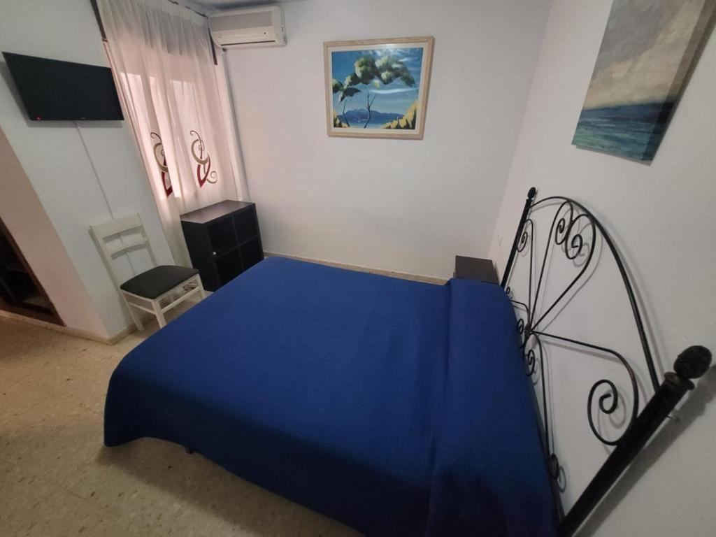 Hostal Mediterraneo ตอร์เรเดลมาร์ ภายนอก รูปภาพ
