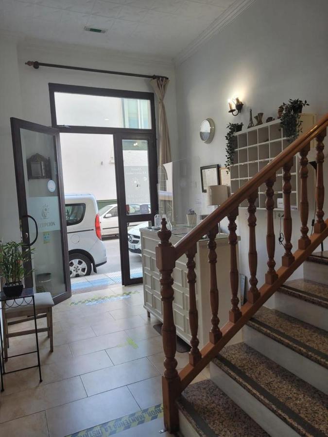 Hostal Mediterraneo ตอร์เรเดลมาร์ ภายนอก รูปภาพ