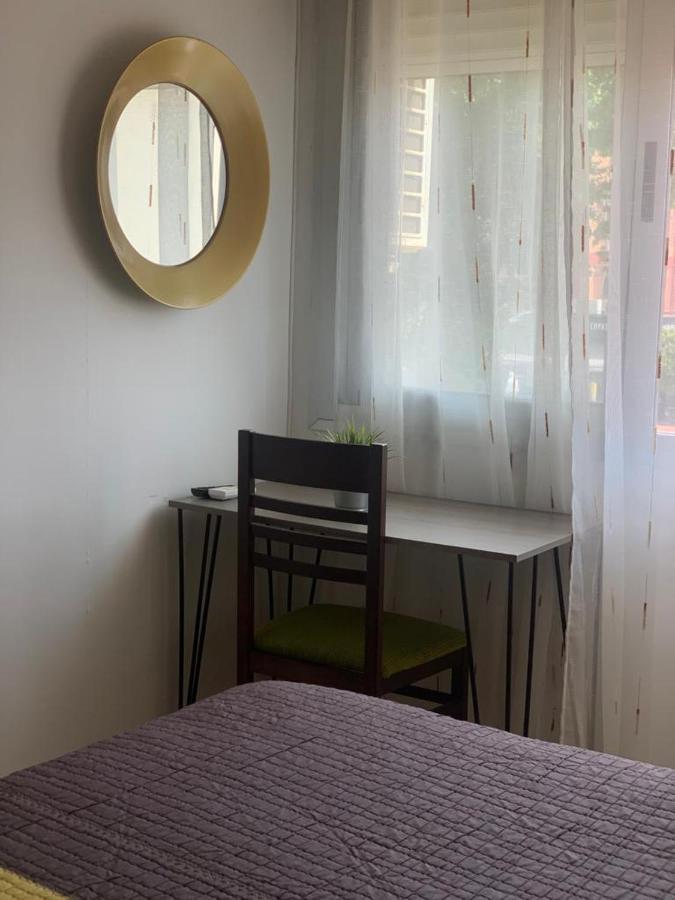 Hostal Mediterraneo ตอร์เรเดลมาร์ ภายนอก รูปภาพ