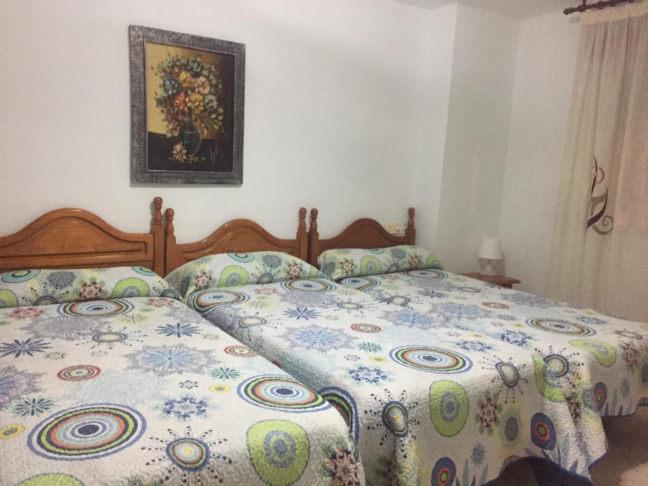 Hostal Mediterraneo ตอร์เรเดลมาร์ ภายนอก รูปภาพ