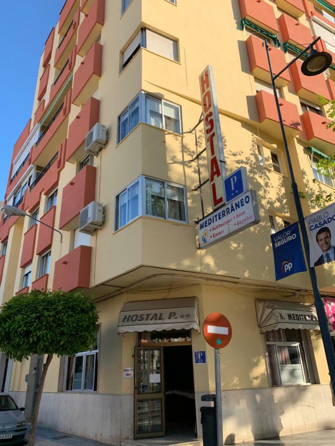 Hostal Mediterraneo ตอร์เรเดลมาร์ ภายนอก รูปภาพ